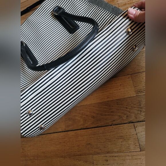 Stella & Dot Madison Tech Bag - Picture 7 of 15